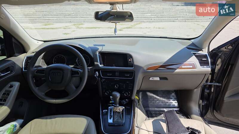 Внедорожник / Кроссовер Audi Q5 2011 в Запорожье