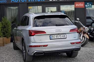 Внедорожник / Кроссовер Audi Q5 2022 в 