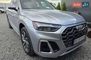 Внедорожник / Кроссовер Audi Q5 2022 в 