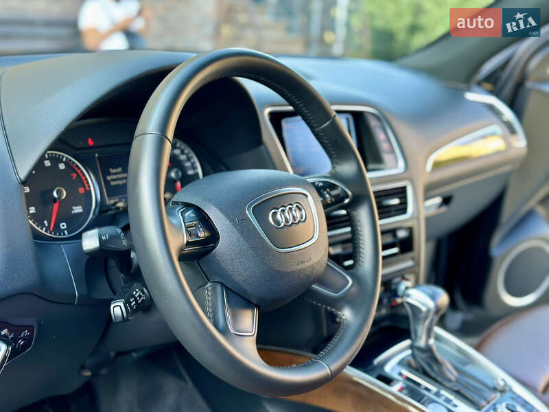 Внедорожник / Кроссовер Audi Q5 2016 в Киеве