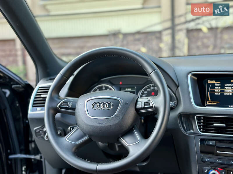 Внедорожник / Кроссовер Audi Q5 2016 в Киеве