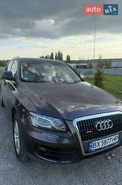 Внедорожник / Кроссовер Audi Q5 2011 в 