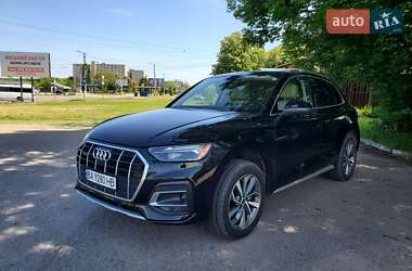 Внедорожник / Кроссовер Audi Q5 2021 в 
