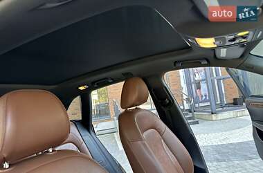 Внедорожник / Кроссовер Audi Q5 2012 в 