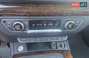Внедорожник / Кроссовер Audi Q5 2020 в 