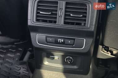 Внедорожник / Кроссовер Audi Q5 2022 в 