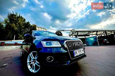 Внедорожник / Кроссовер Audi Q5 2012 в 