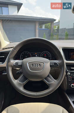 Внедорожник / Кроссовер Audi Q5 2013 в 