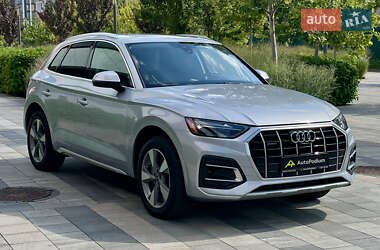 Внедорожник / Кроссовер Audi Q5 2022 в 