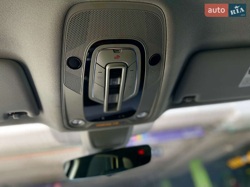 Внедорожник / Кроссовер Audi Q5 2022 в Киеве