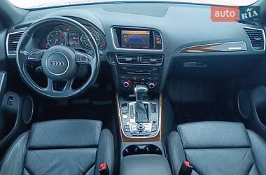 Внедорожник / Кроссовер Audi Q5 2015 в 