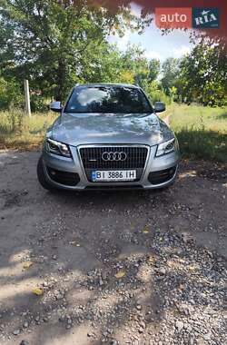 Внедорожник / Кроссовер Audi Q5 2011 в 