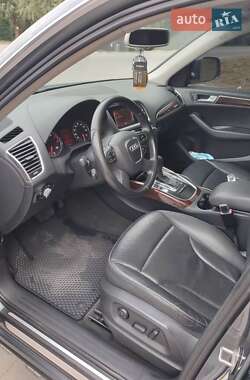 Внедорожник / Кроссовер Audi Q5 2012 в 