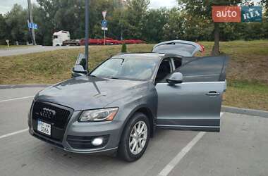 Внедорожник / Кроссовер Audi Q5 2012 в 