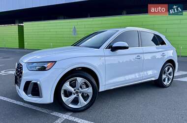 Внедорожник / Кроссовер Audi Q5 2023 в 