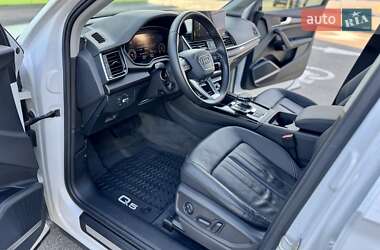 Внедорожник / Кроссовер Audi Q5 2023 в 