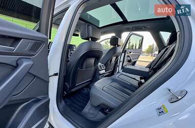 Внедорожник / Кроссовер Audi Q5 2023 в 