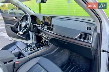 Внедорожник / Кроссовер Audi Q5 2023 в 