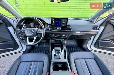 Внедорожник / Кроссовер Audi Q5 2023 в 