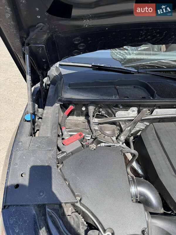 Внедорожник / Кроссовер Audi Q5 2021 в Киеве