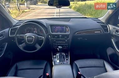 Позашляховик / Кросовер Audi Q5 2011 в 