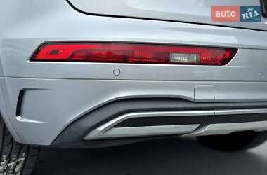 Внедорожник / Кроссовер Audi Q5 2021 в 