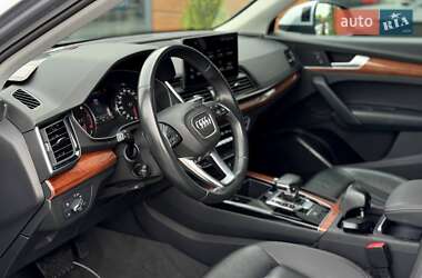 Внедорожник / Кроссовер Audi Q5 2021 в 