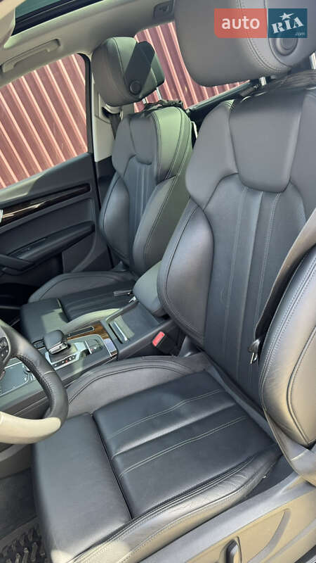 Внедорожник / Кроссовер Audi Q5 2020 в Благовещенском