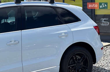 Внедорожник / Кроссовер Audi Q5 2015 в 