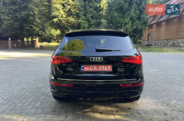 Внедорожник / Кроссовер Audi Q5 2016 в 