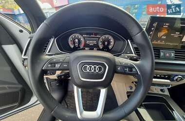 Внедорожник / Кроссовер Audi Q5 2021 в 