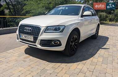 Внедорожник / Кроссовер Audi Q5 2016 в 