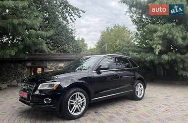 Внедорожник / Кроссовер Audi Q5 2015 в 