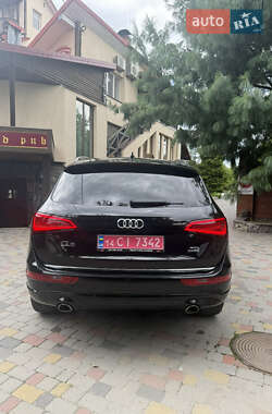 Внедорожник / Кроссовер Audi Q5 2015 в 