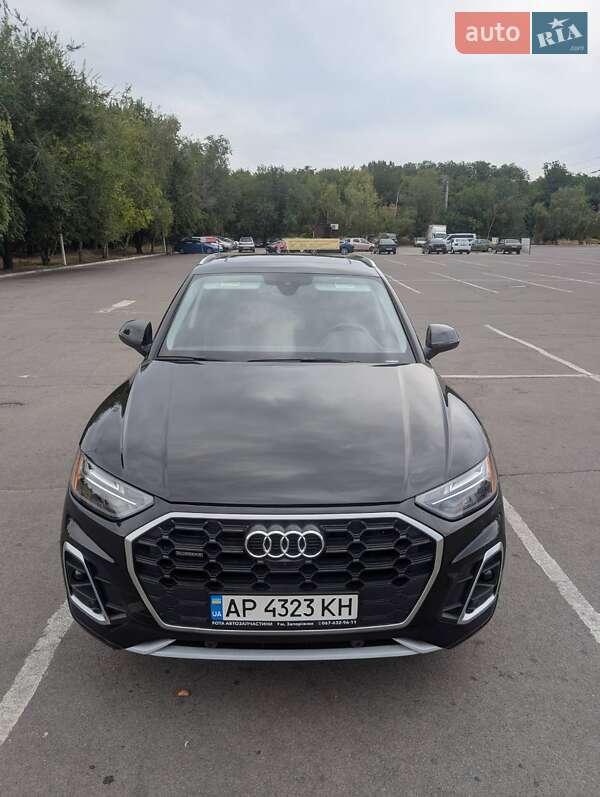 Внедорожник / Кроссовер Audi Q5 2023 в 