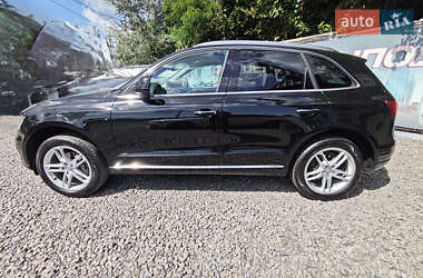 Внедорожник / Кроссовер Audi Q5 2016 в 
