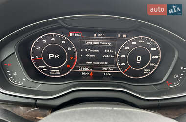 Внедорожник / Кроссовер Audi Q5 2019 в 
