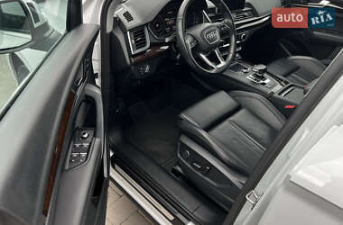 Внедорожник / Кроссовер Audi Q5 2019 в 