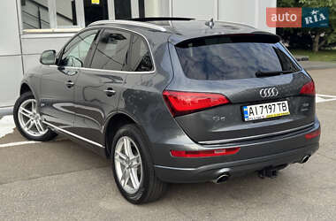Внедорожник / Кроссовер Audi Q5 2015 в 
