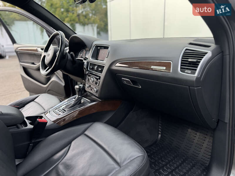 Внедорожник / Кроссовер Audi Q5 2015 в Белой Церкви