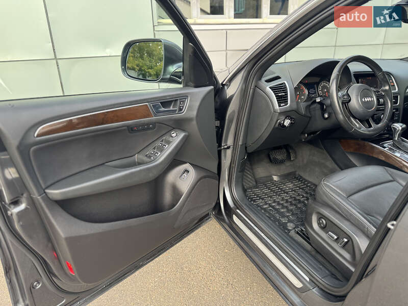 Внедорожник / Кроссовер Audi Q5 2015 в Белой Церкви