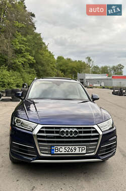 Позашляховик / Кросовер Audi Q5 2017 в Львові