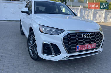 Внедорожник / Кроссовер Audi Q5 2021 в 