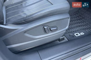 Внедорожник / Кроссовер Audi Q5 2021 в 