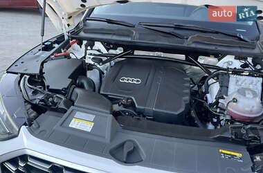 Внедорожник / Кроссовер Audi Q5 2021 в 