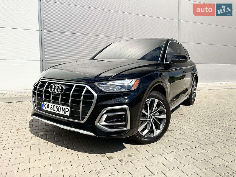 Внедорожник / Кроссовер Audi Q5 2020 в Киеве