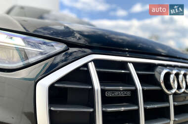 Внедорожник / Кроссовер Audi Q5 2020 в 