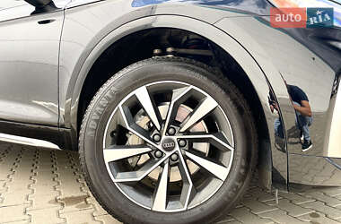 Внедорожник / Кроссовер Audi Q5 2020 в 