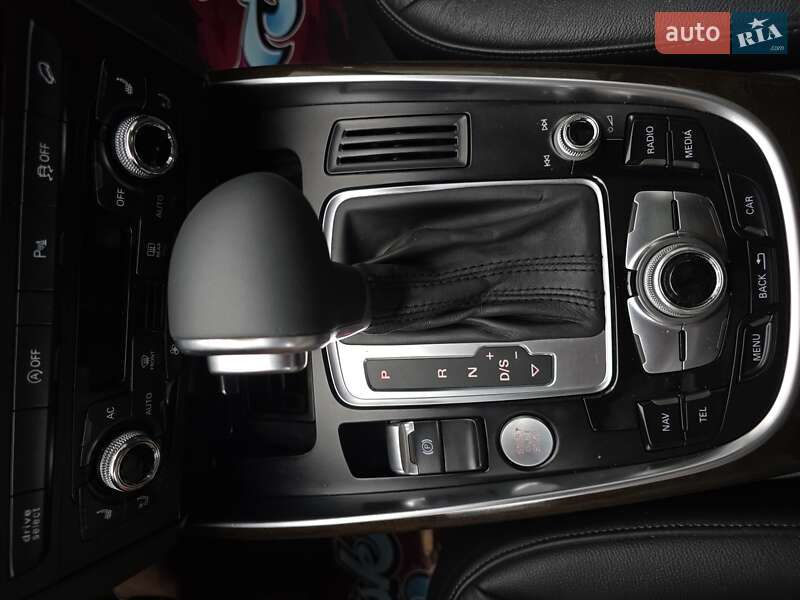 Внедорожник / Кроссовер Audi Q5 2014 в Луцке