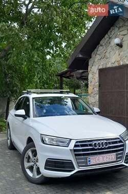 Внедорожник / Кроссовер Audi Q5 2019 в 